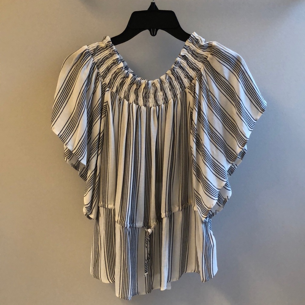 Abercrombie and Fitch off the shoulder flow top